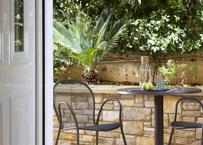 Avantis 에레트리아